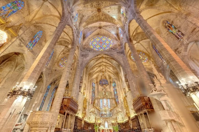 Ahora puedes visitar la Catedral de Mallorca gratis, en 3D y desde casa con Google Arts & Culture. Disfruta de un recorrido virtual.