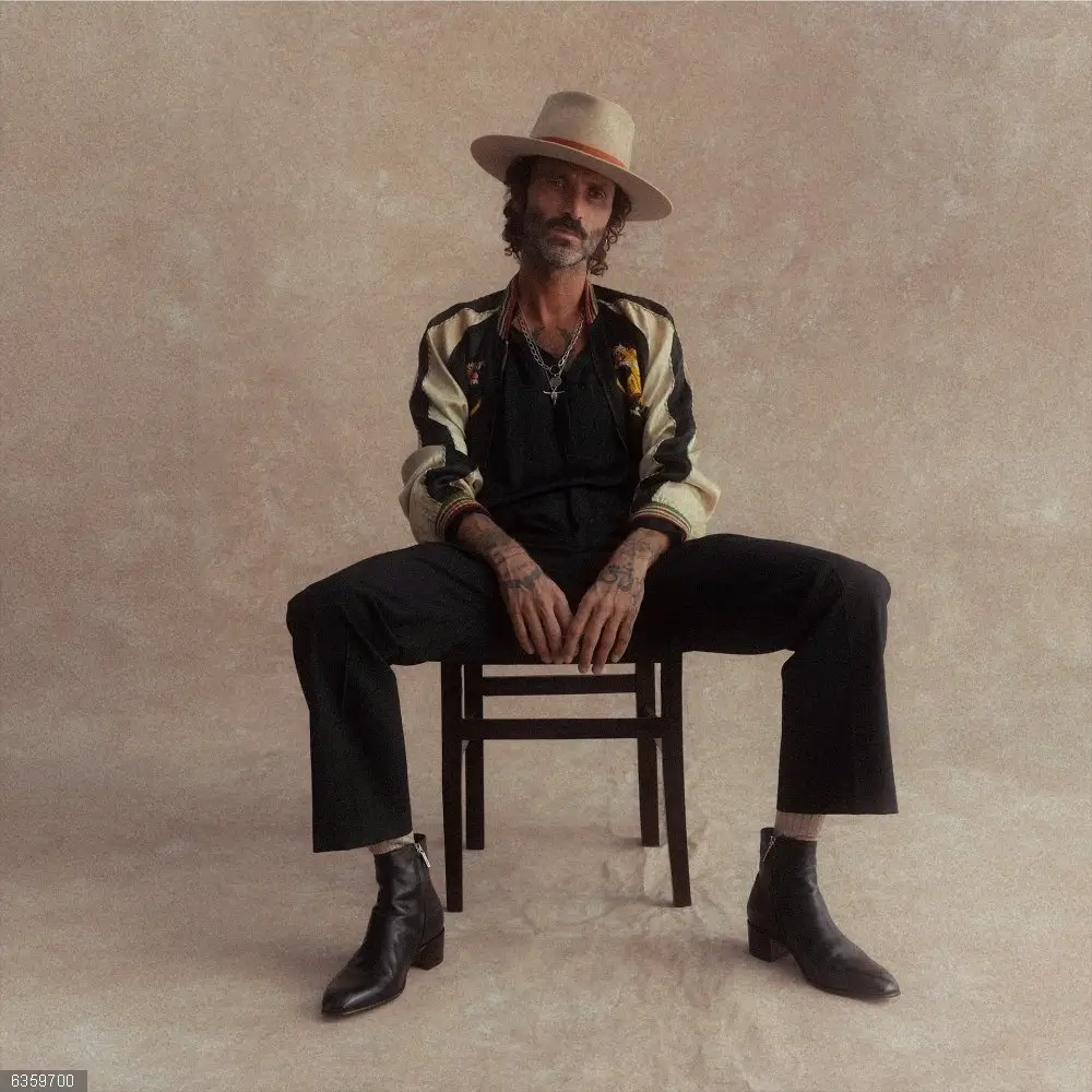 9 Leiva presenta su Tour Gigante.