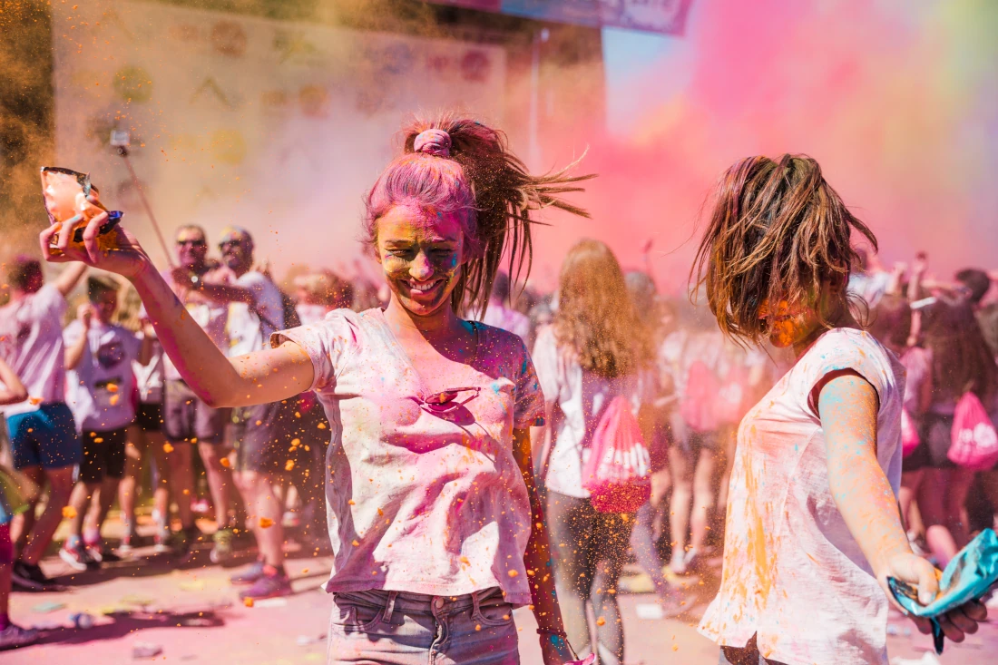 dia juventud palma holi festival