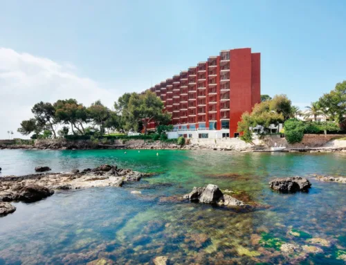 Los guardianes de la modernidad arquitectónica en Mallorca