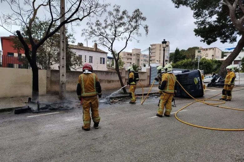 Incendio contenedor Palma