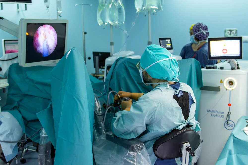 intervenciones quirúrgicas en Son Llàtzer