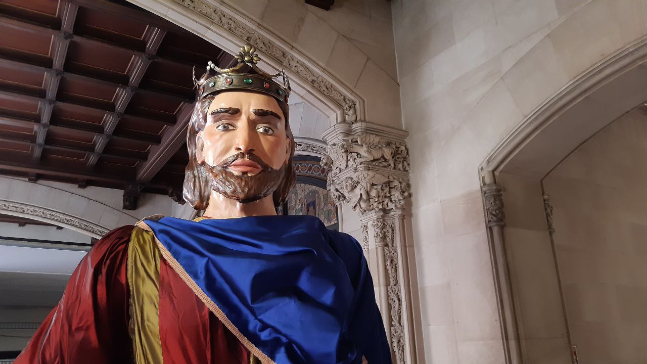 gigantes del Consell restauración