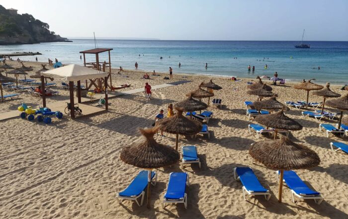 playa de calamayor accesible