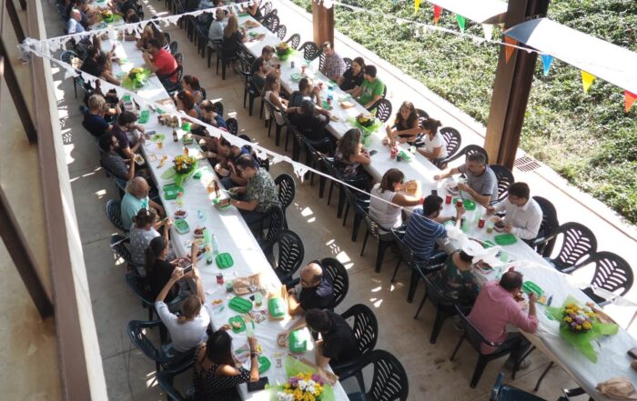 comida aniversario parcbit