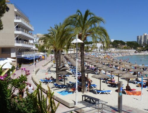 Mallorca and Menorca lead the way in holiday home bookings on the coast this August